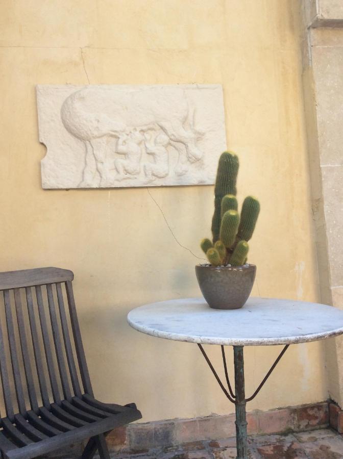Liste Rouge Apartment Nimes Ngoại thất bức ảnh